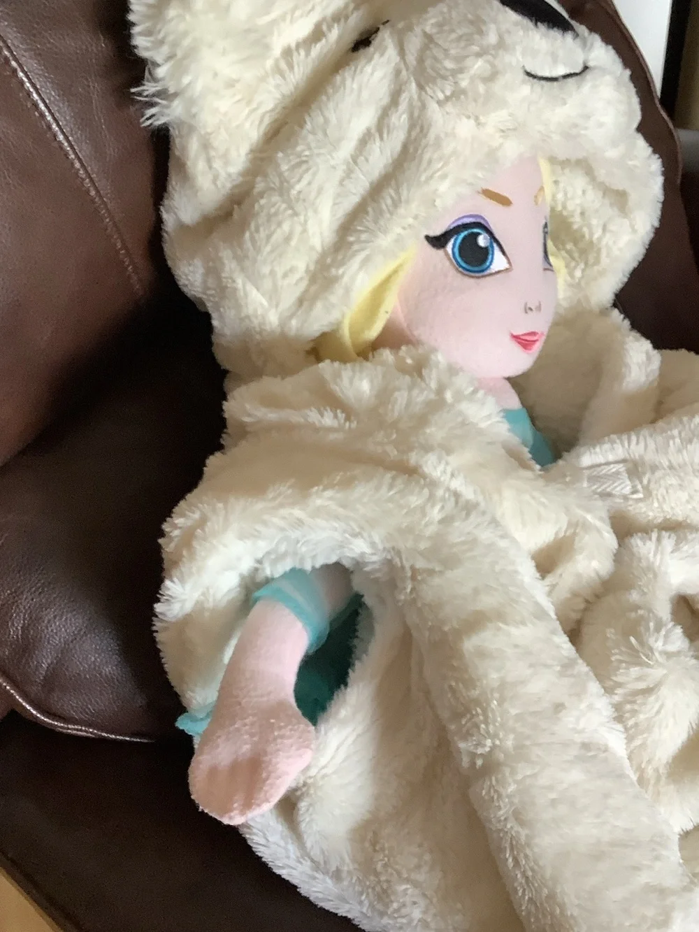 Plush Cream Bear Hooded Throw Blanket - Cozy Faux Fur